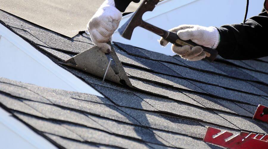 Professional gutter cleaning in Rocksprings, TX